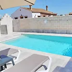 Puente Tabla Сasa de vacaciones *