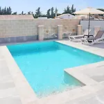Puente Tabla * كونيل ذي لا فرونتيرا